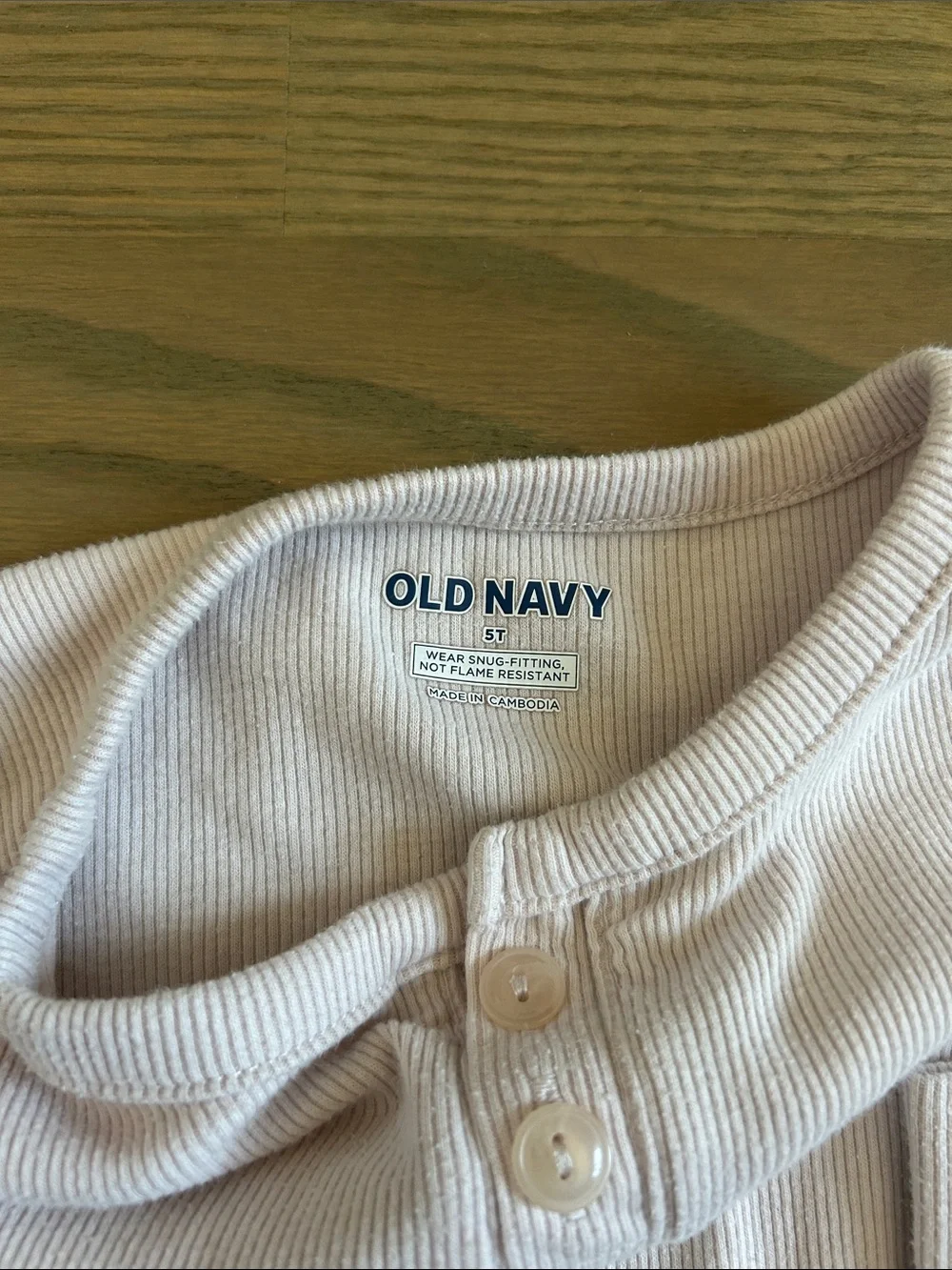 Old Navy Kids Thermal Pajama Set - Heather Gray & Light Pink. Size 5